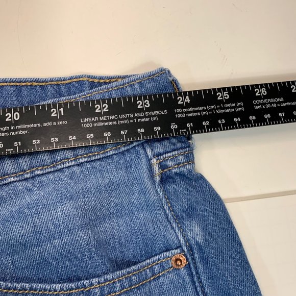 Old Navy Classic Jean Shorts Plus Sz 24 Blue Mid Rise Denim Stretch Shortie - Picture 9 of 12